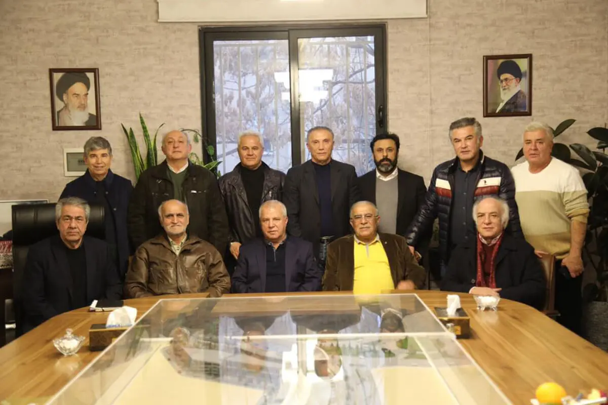  دربی پیشکسوتان به افتخار کودکان سرطانی 