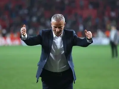 رسمی: اسماعیل کارتال سرمربی پرسپولیس شد