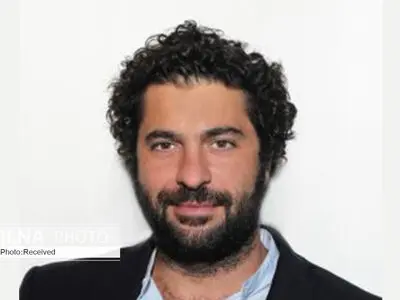 ایرانیان پیش از اروپائیان توانستند به خودآگاهی ملی برسند/ هربار که دولت‌های ملی ایران توسط خارجی‌ها سقوط کرد، استفاده از زبان فارسی قوت گرفت