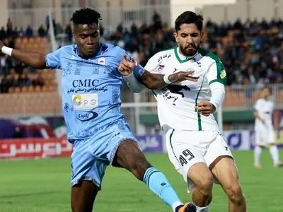 هفته چهاردهم لیگ برتر: ساوی بدون گل ذوب آهن و شمس آذر