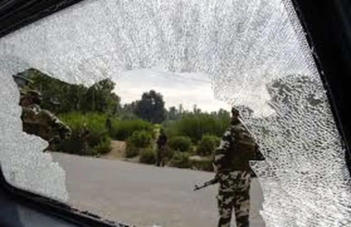  ۱۰ زخمی در پی حمله با نارنجک در کشمیر