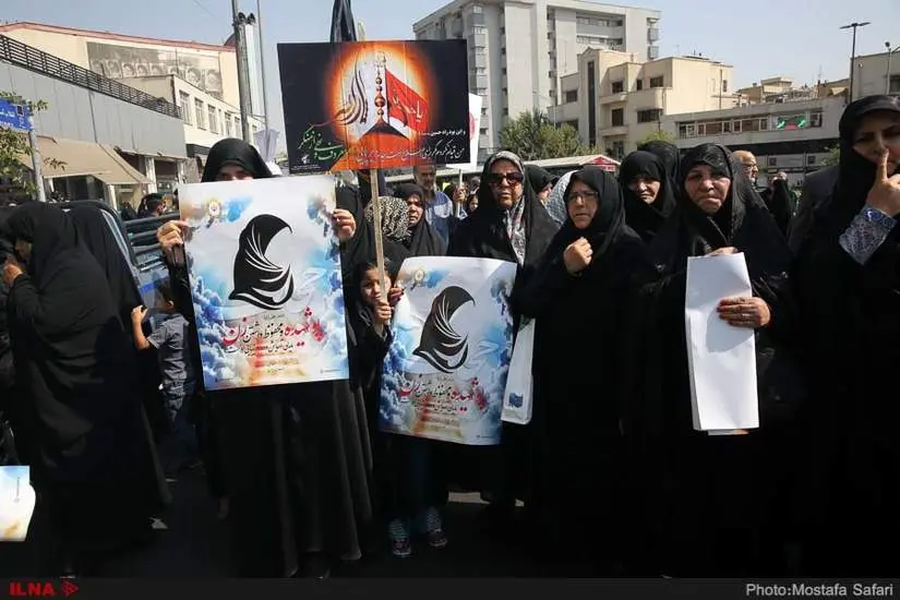 راهپیمایی نمازگزاران در اعتراض به سخنان رئیس جمهور آمریکا