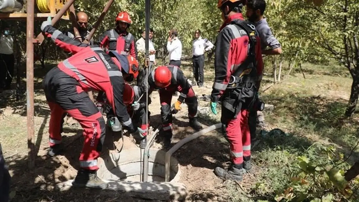 مرگ کارگر ۶۰ ساله به دلیل سقوط در چاه در مشهد