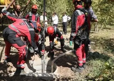 مرگ کارگر ۶۰ ساله به دلیل سقوط در چاه در مشهد