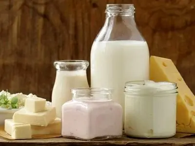 می دانید در روز باید چند لیوان شیر و ماست بخورید تا پوکی استخوان نگیرید؟
