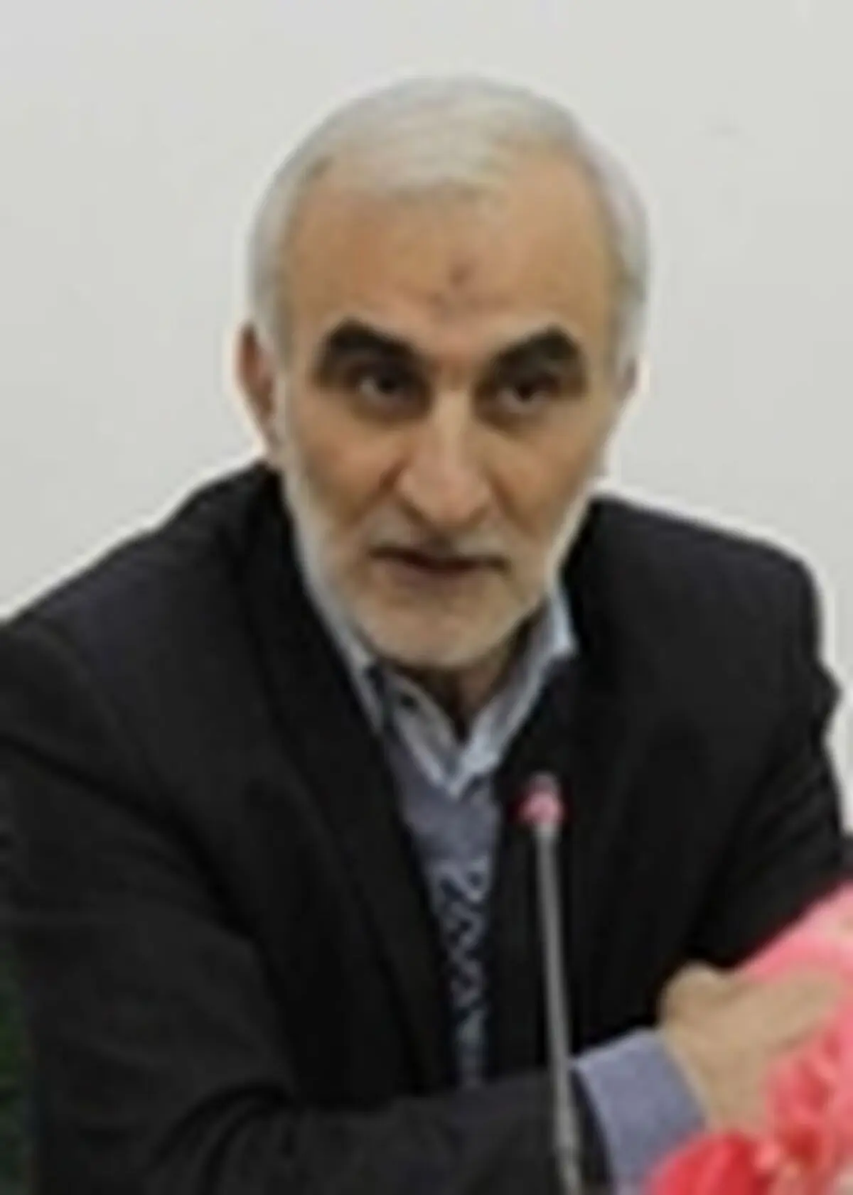 از ۱۵ پزشک، داروساز و دندانپزشک سمنان، سرخه و مهدیشهر تجلیل شد