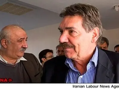 اولیویرا: من به تراکتور نمی‌آمدم مربی دیگری می‌آمد / شناخت نسبی از تیم نسف‌قارشی داریم