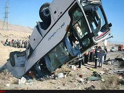 واژگونی اتوبوس مسافربری  ۲  کشته برجای گذاشت