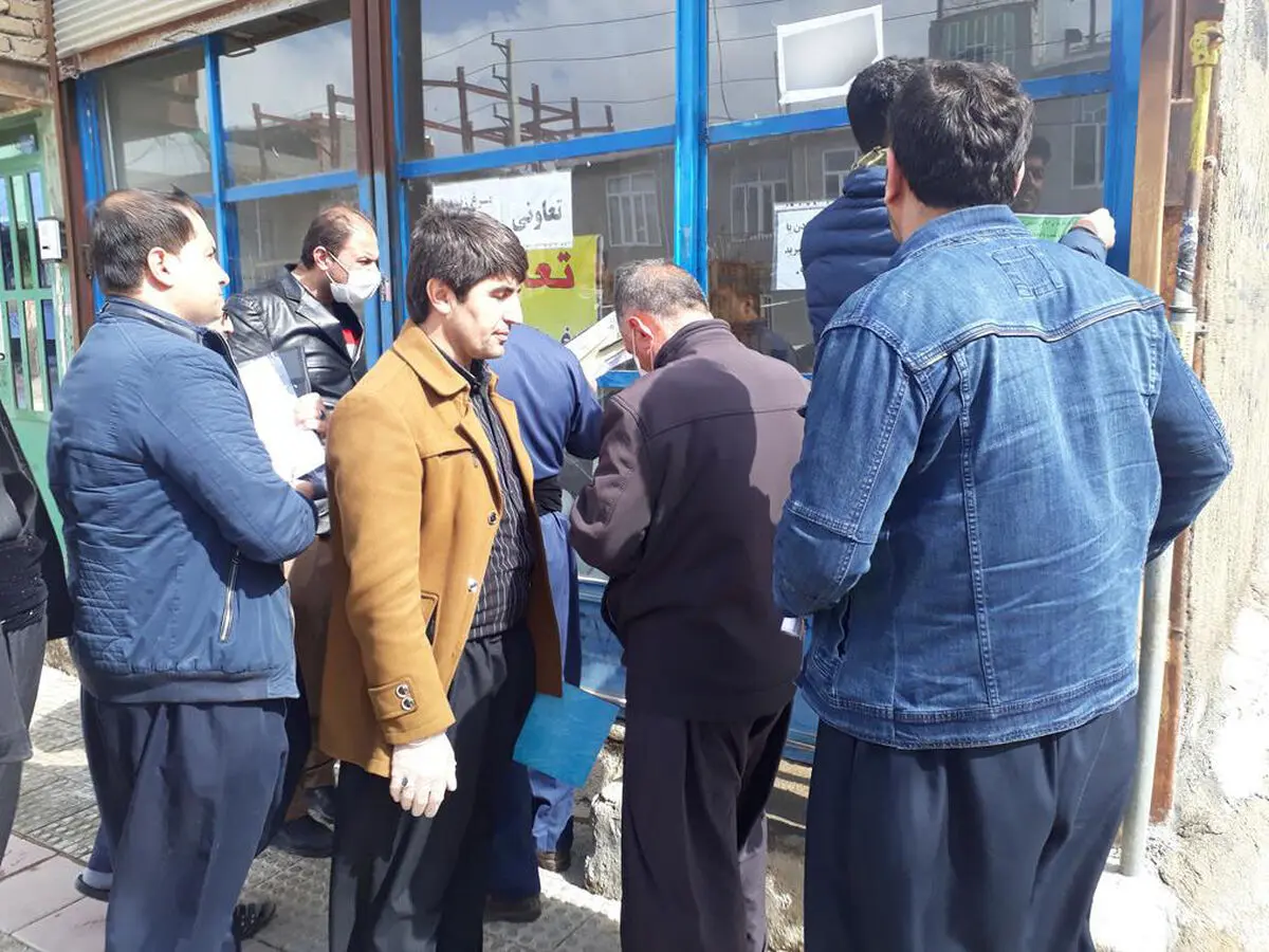 واحدهای غیرمجاز فروش مرغ زنده در ثلاث باباجانی پلمب شدند