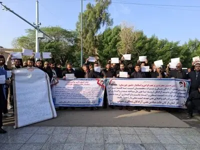 مخالفت کارگران با واگذاری میدان نفتی آزادگان به بخش خصوصی: هیچ کس نگرانی‌های ما را نمی‌فهمد!