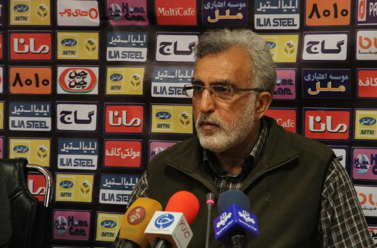 فرکی: فعلا به تمدید قرار داد فکر نمی‌کنم/ در نیم فصل اول موقعیت‌ها را از دست دادیم