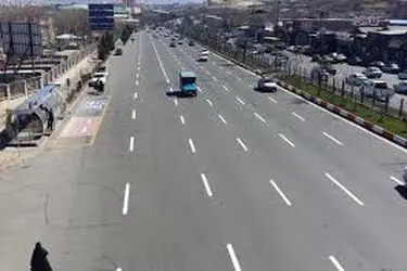 اجرای ۳۳ کیلومتر روکش آسفالت و ۲۰۰ کیلومتر خط‌کشی در محورهای شهرستان همدان