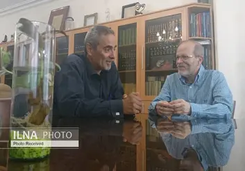 طرح "نظام فرهنگ و هنر" جایگاه شغلی هنرمندان را تثبیت می‌کند/ می‌خواهیم مانعِ برخوردهای سلیقه‌ای با هنرمندان شویم/ هنر برای همه دولت‌ها و نهادهای حمایتی محترم است جز کشور ما