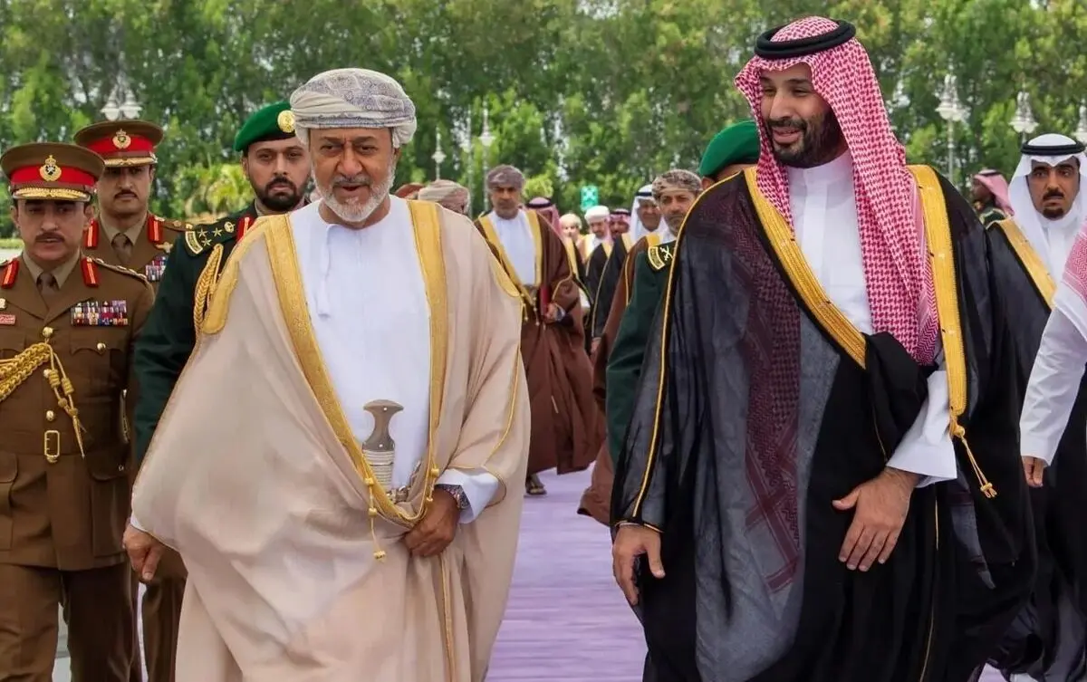 سلطان عمان وارد عربستان شد