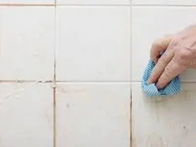 راه‌حل‌های کاربردی برای پاک کردن لکه‌های دوغاب سرامیک