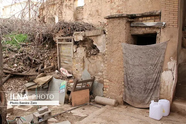 زلزله چه بلایی می‌تواند بر سر بافت تاریخی شیراز آورد / با یک بارندگی متوسط بسیاری از خانه‌های جنوب شهر دچار آبگرفتگی می‌شوند