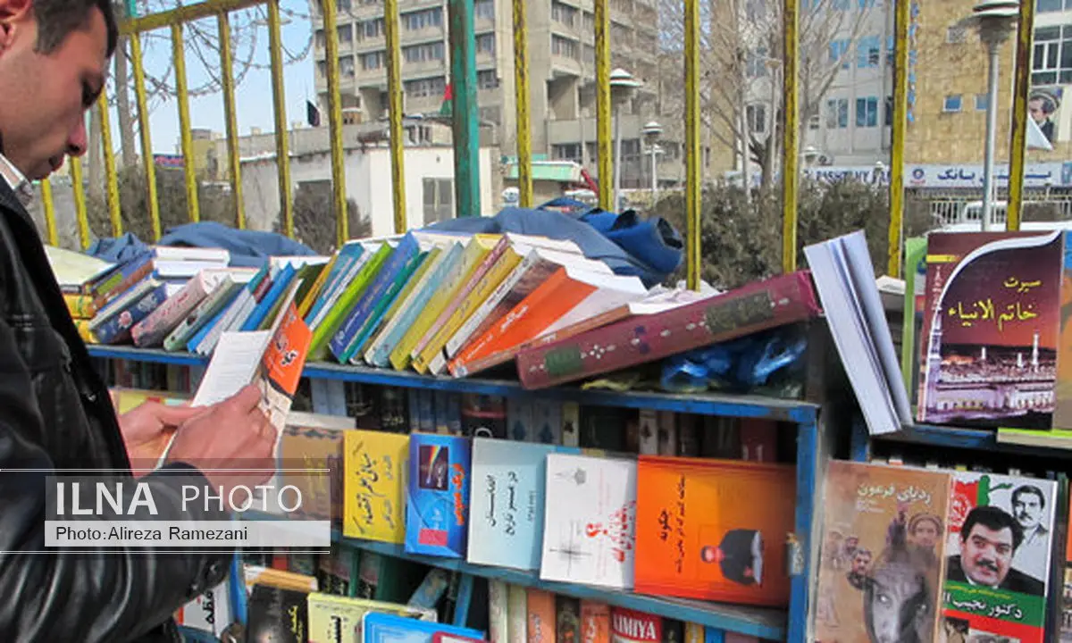 نامه‌های شاملو به آیدا و سمفونی مردگان هنوز خواننده دارند