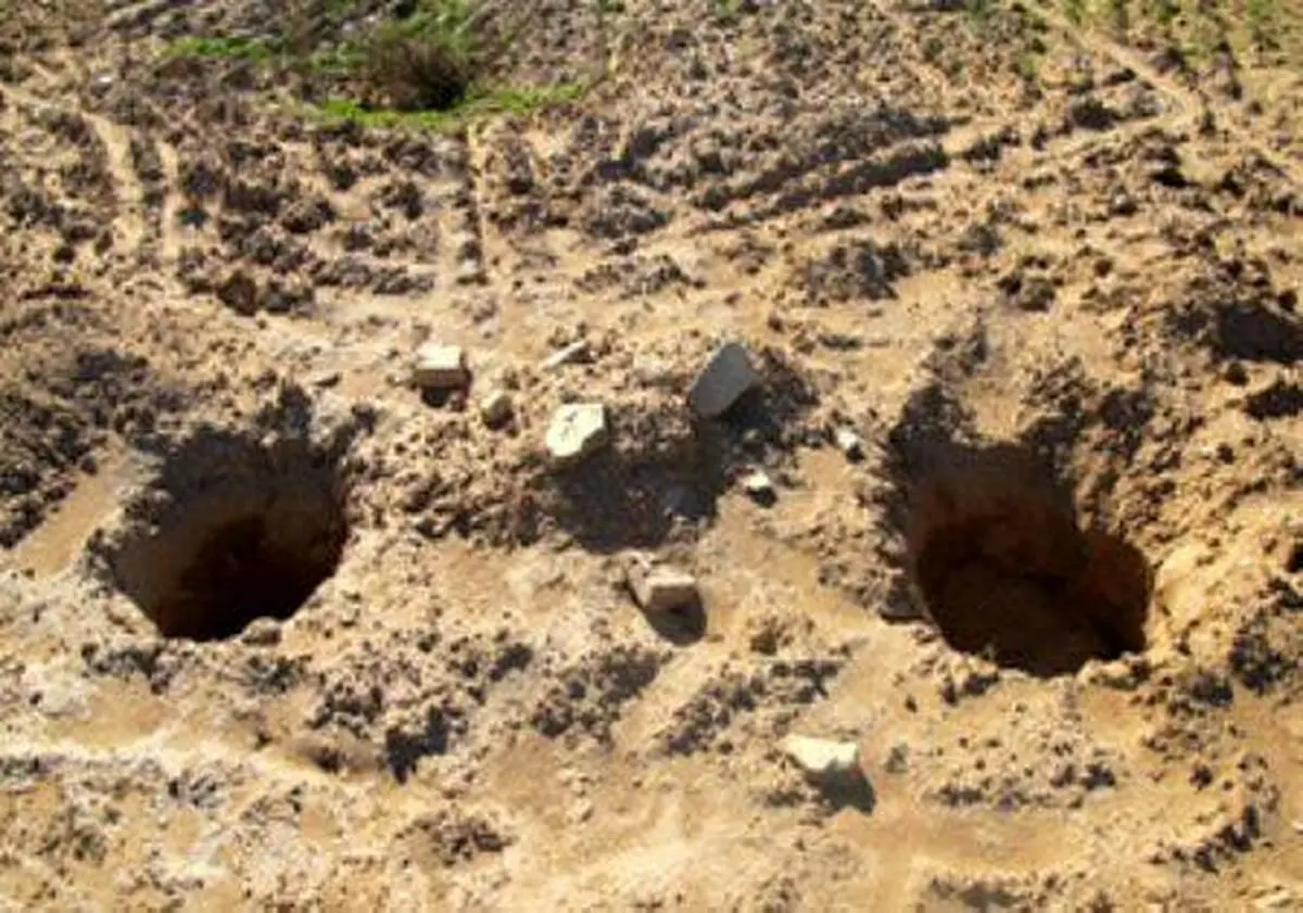 دستگیری ۴ حفار غیر مجاز آثار باستانی در شهرستان گناباد