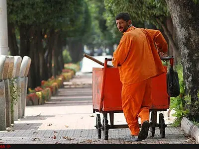 کارگران پیمانی شهرداری الوند خواستار حذف پیمانکار شدند
