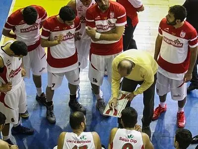 بیداری شاگردان‌هاشمی در هیاهوی آزادی/ مهرام برد تا دانشگاه جام را نبرد
