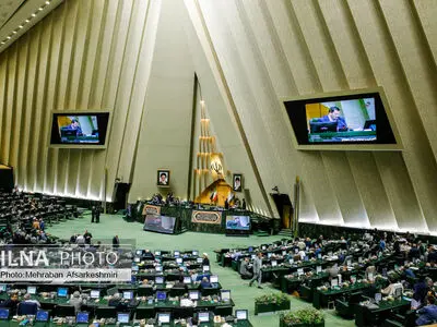 آیا پاسخ همراهی مردم، تحدید آزادی بیان، تهدید رسانه‌های مستقل و تضعیف فضای مجازی است؟