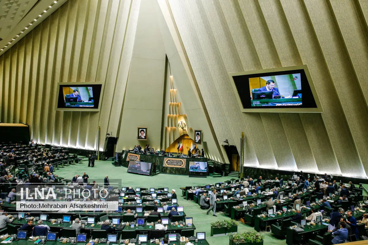 آیا پاسخ همراهی مردم، تحدید آزادی بیان، تهدید رسانههای مستقل و تضعیف فضای مجازی است؟