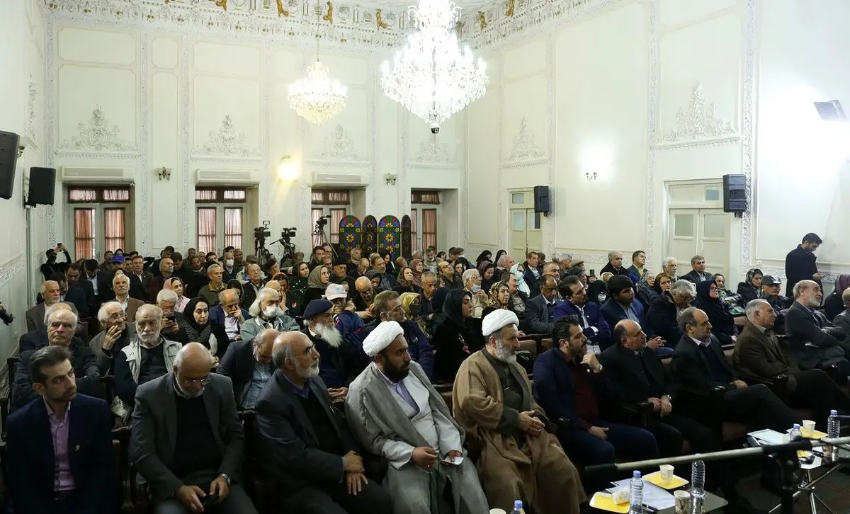 علی اکبر غفاری که بود؟