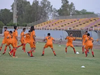 اولین اردوی آماده سازی فولاد خوزستان در شهرکُرد/حضور بدنساز خارجی در اردو