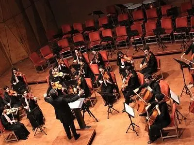  «ارکستر مجلسی شرق» اواخر دی‌ماه روی صحنه می‌رود