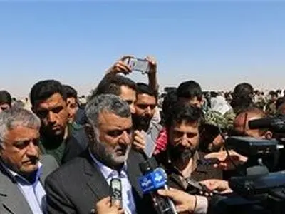 مشکلی برای تامین اعتبار خرید گندم مازاد کشاورزان وجود ندارد/کاهش مصرف آب در بخش کشاورزی با ایجاد گلخانه 