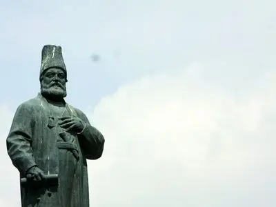 سند ازدواج امیرکبیر با خواهر ناصرالدین‌شاه قاجار + عکس