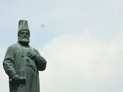 سند ازدواج امیرکبیر با خواهر ناصرالدین‌شاه قاجار + عکس