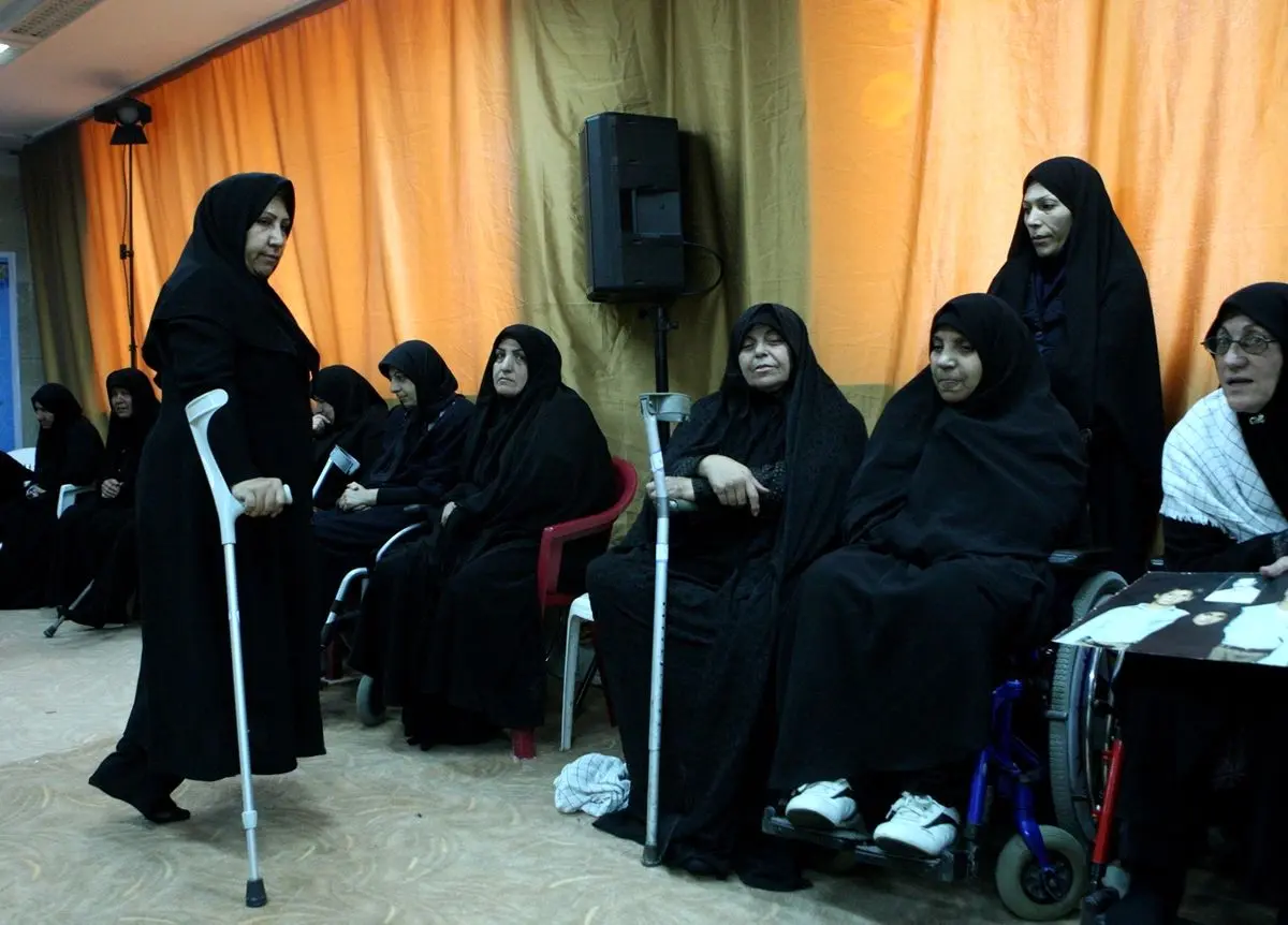 آمار دختران جانباز مجرد بسیار زیاد است/ انتقاد از بی‌توجهی بنیاد شهید در ساخت آسایشگاه/ حق پرستاری به جانبازان ۵۰ درصدی نمی‌دهند