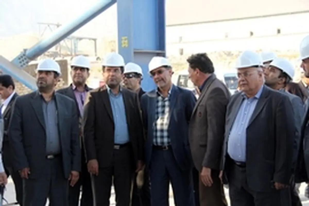 اصلاح پروانه بهره برداری سیمان لامرد مورد بررسی قرار می‌گیرد