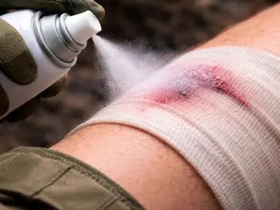 اسپری‌ای که خونریزی را در عرض یک ثانیه متوقف می‌کند