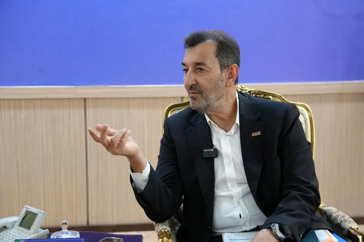 آسیب تجاوز دشمن به سه هزار واحد صنعتی/ پیگیری دولت برای بازسازی
