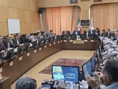 نشست بررسی تخصصی فضای سایبری در کشور با حضور نایب رییس مجلس