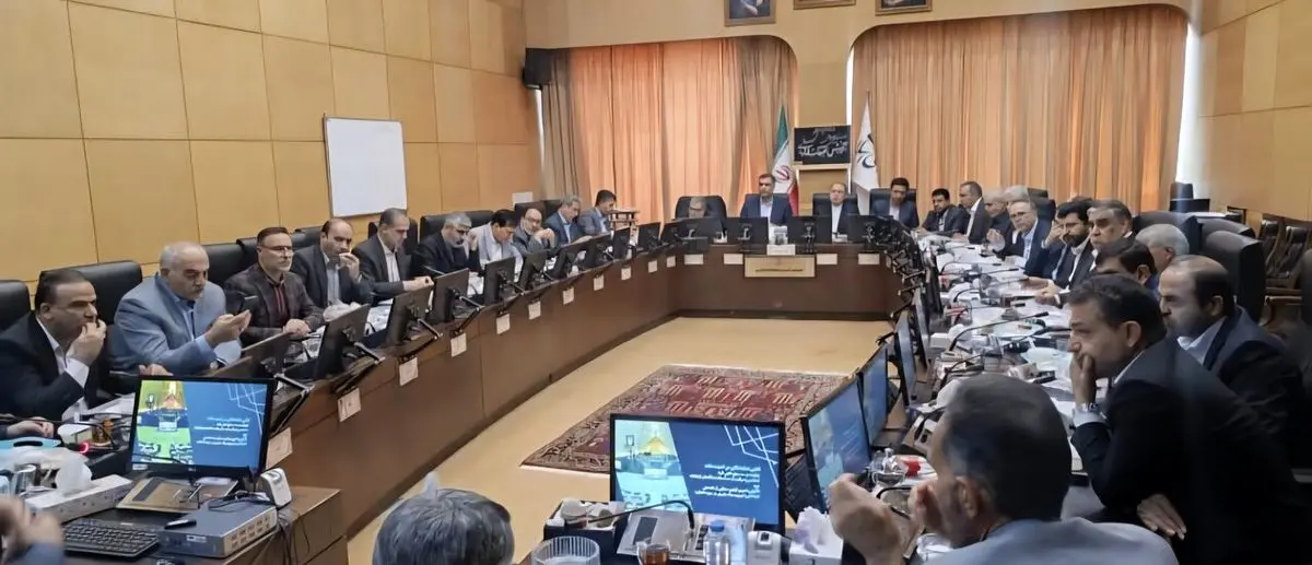 نشست بررسی تخصصی فضای سایبری در کشور با حضور نایب رییس مجلس