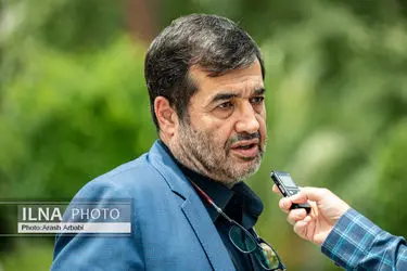 ویدئو: حضور وزیر ورزش و جوانان در راهپیمایی 22 بهمن