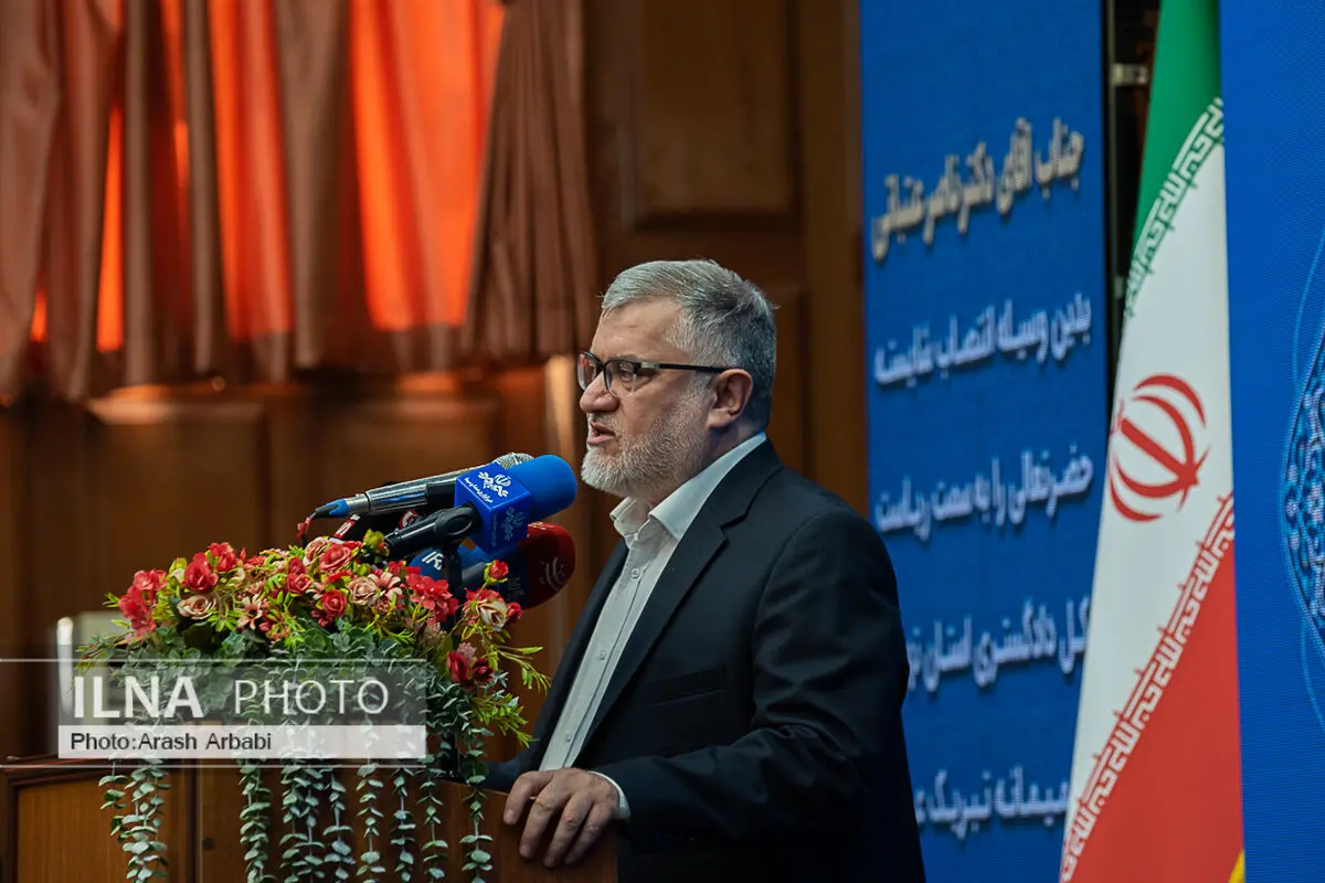 ظرفیت نیروگاه‌های خورشیدی تهران با رشد ۲۰ برابری به ۴۰۰ مگاوات رسید