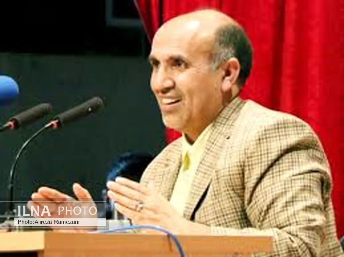 کشور را به دلیل بی انضباطی مالی گران اداره می کنیم