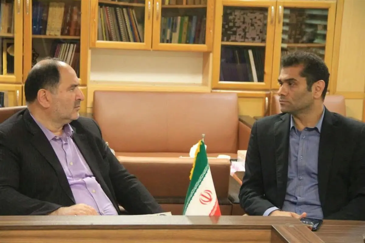 تلاش کردیم فضای شهرداری، آرام و به دور از تنش باشد/ قدردانی فرماندار از مدیریت بحران شهرداری رشت در بارندگی اخیر