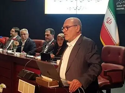 نیمی از ظرفیت تولید کشور مسکوت مانده/ بزرگ‌ترین بدهکار بانک‌ها نهادهای دولتی هستند