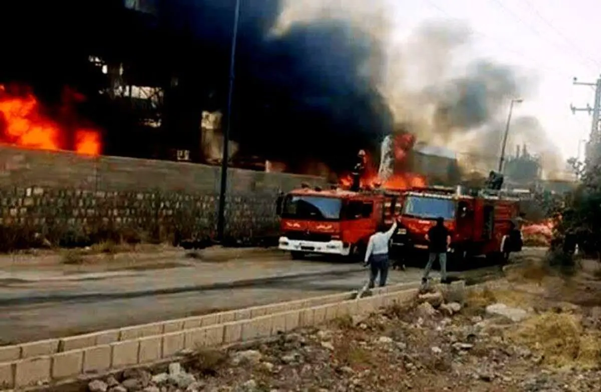 آتش‌سوزی در کارخانه سیمان دورود/ خبری از تلفات احتمالی نیست