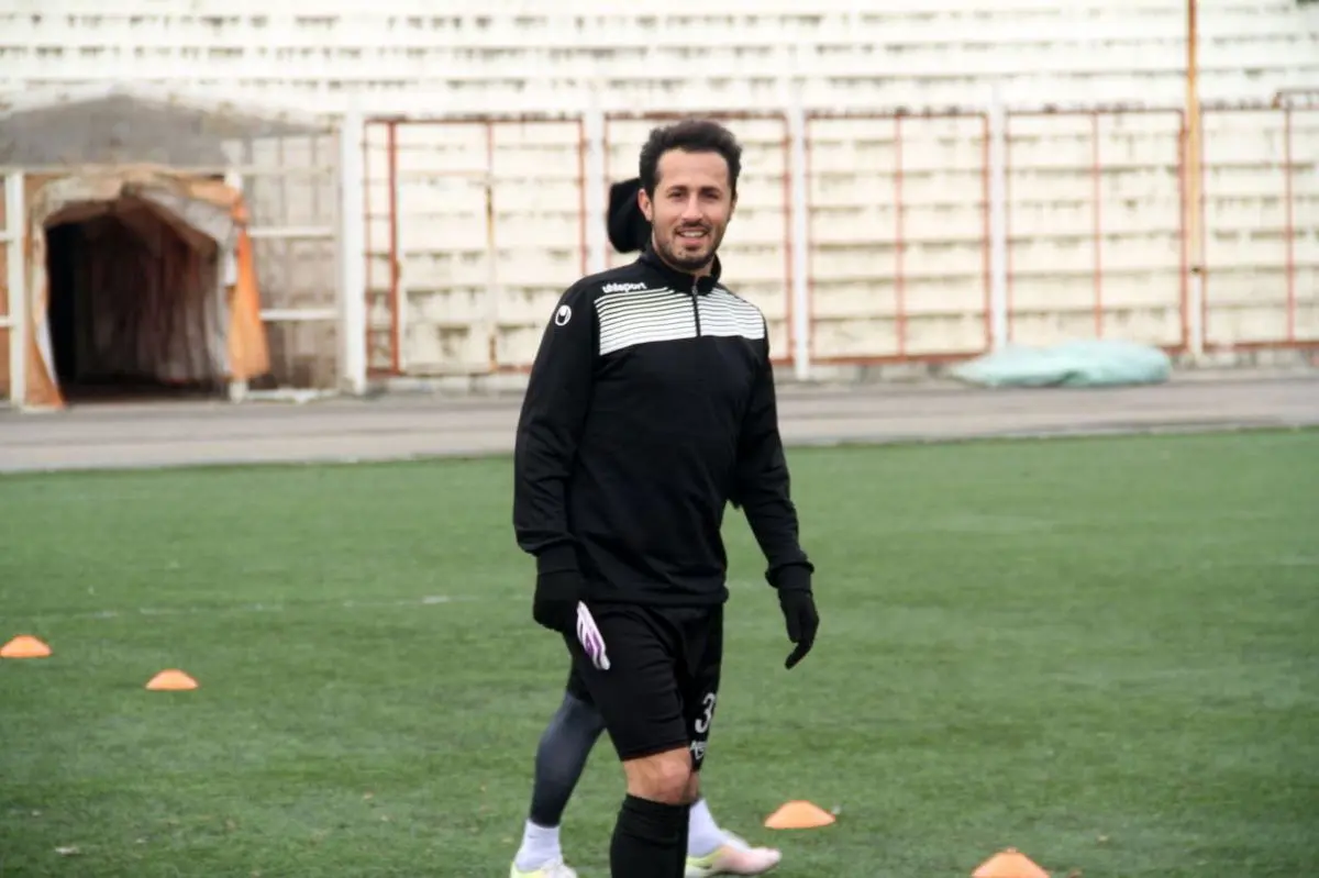 کاردوست: وضع داماش از تیم‌های محلات هم پایین‌تر است