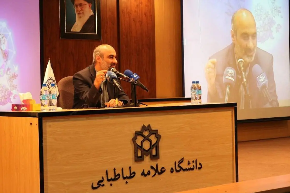 فروش ترافیک به جای فروش محتوا باعث ارجحیت اقتصاد بر فرهنگ شده است  