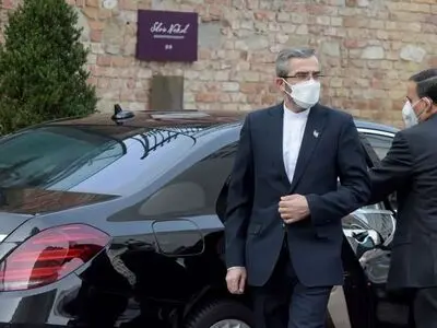 باقری‌کنی برای دور هشتم مذاکرات رفع تحریم‌ها وارد وین شد