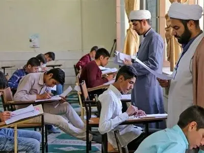  ۲۲۰ مدرسه علوم و معارف اسلامی در کشور داریم/  ۳۰ درصد فارغ التحصیلان به حوزه‌های علمیه می‌روند
