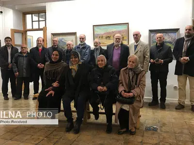 شاگردان مکتب کمال‌الملک در باغ موزه هنر