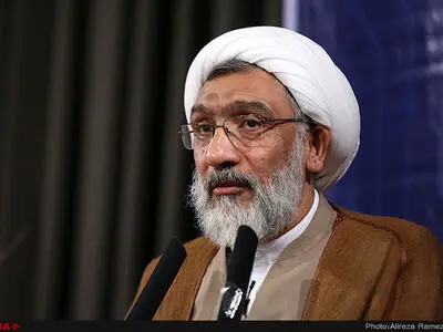 هفته منتهی به انتخابات تصمیم می‌گیریم ائتلاف لازم است یا نیست